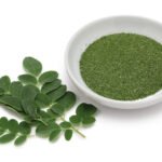 Moringa leaves and powder
